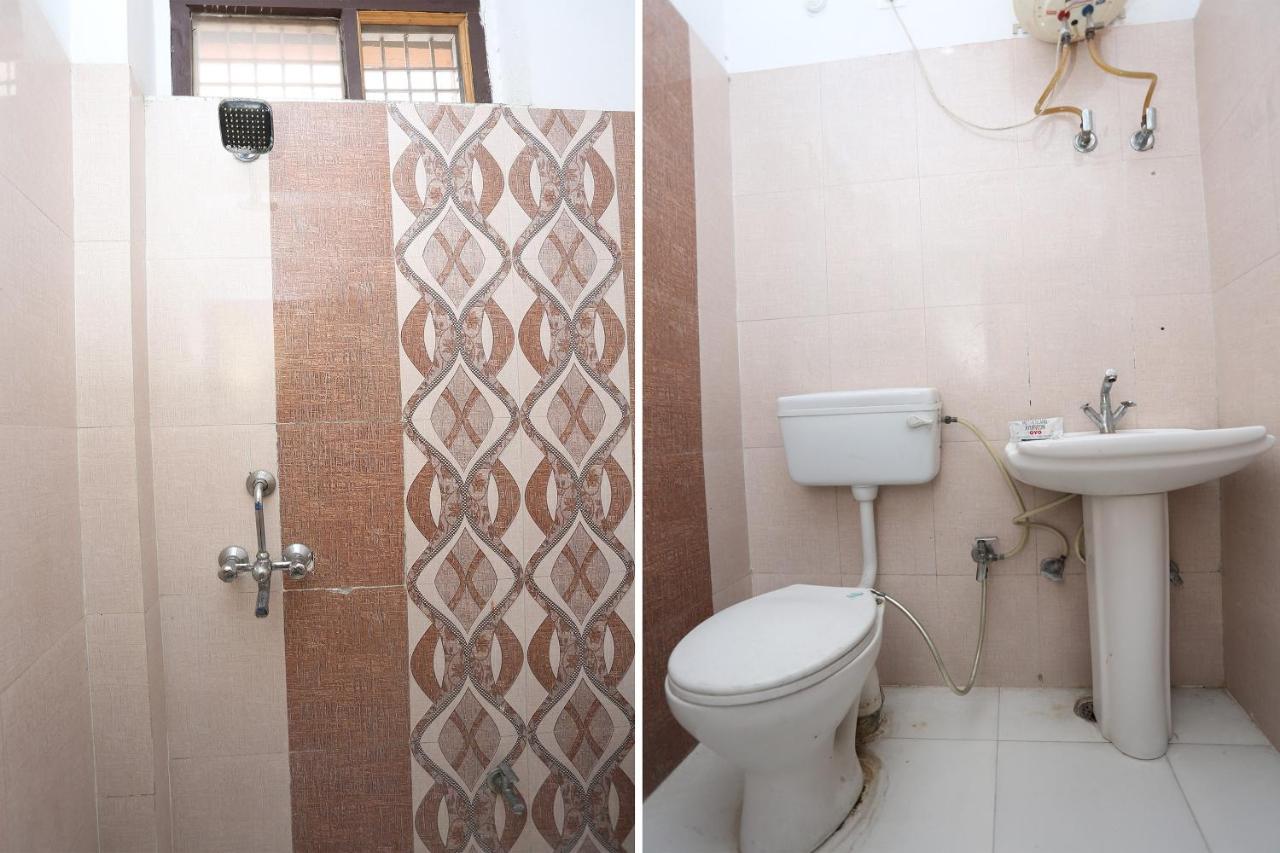 Hôtel Oyo 40446 Yas Residency à Alīgarh Extérieur photo